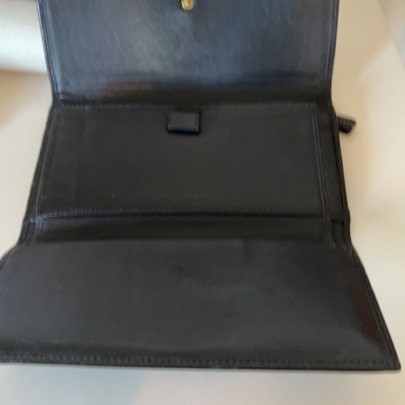 Coach signature trifold wallet - Picture 11 of 13